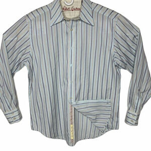 Robert Graham Striped Button Down Shirt Sz: M